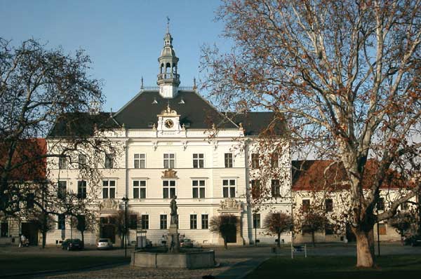 Feldsberg Rathaus